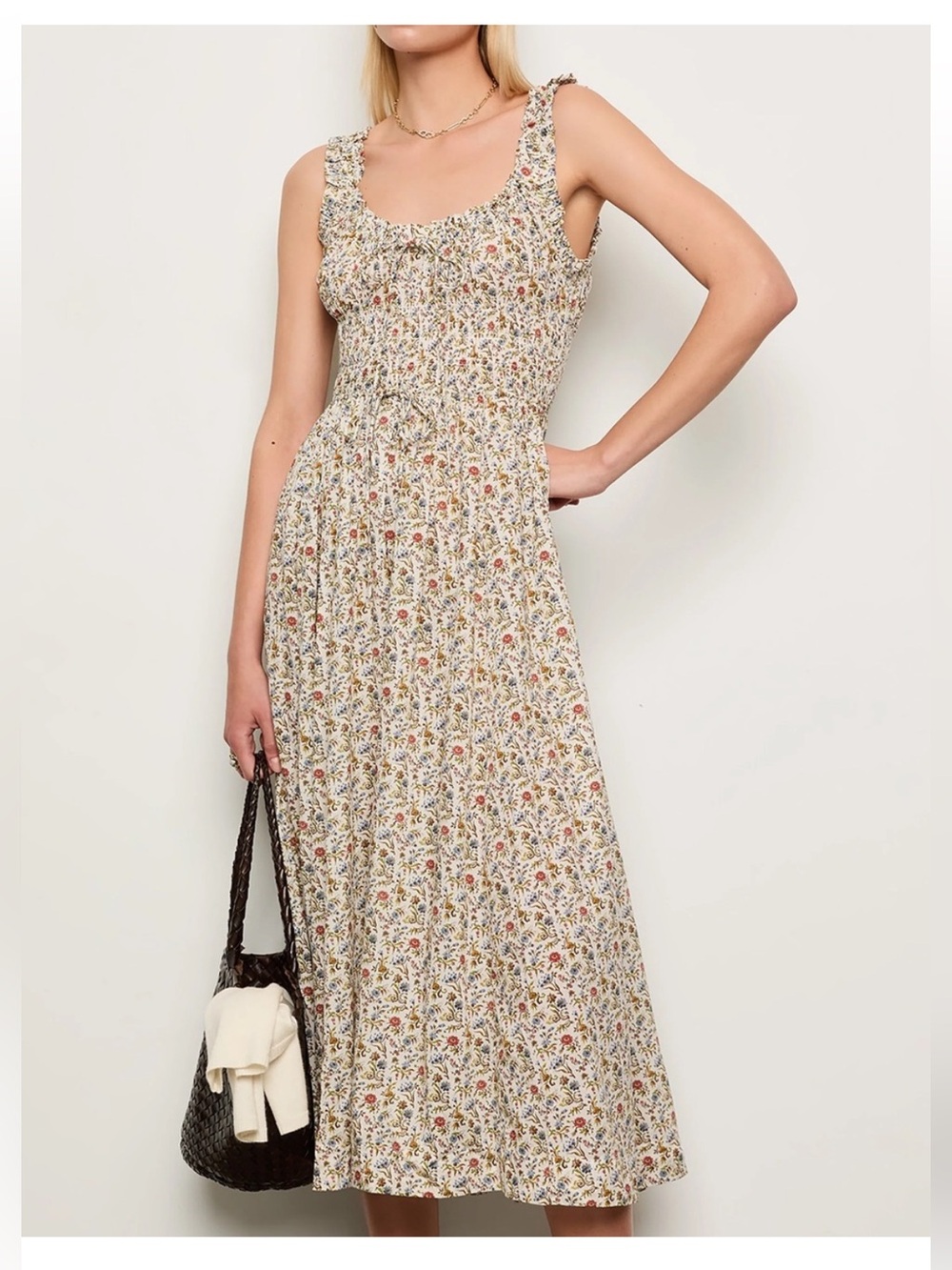 Doen Emmaretta dress in Jardin du Chateau